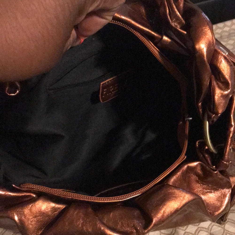 Purse - Picture 2 of 3